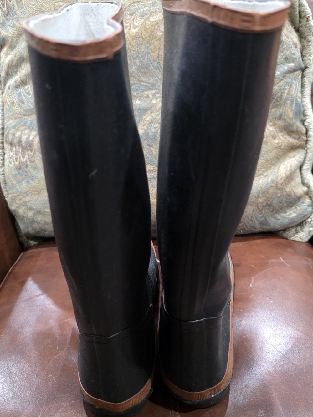 LINE Men’s Black and Brown Waterproof Rubber Rain Boots - Picture 5 of 8
